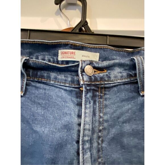 Levi Strauss Jean mens 38x32 - Picture 2 of 5